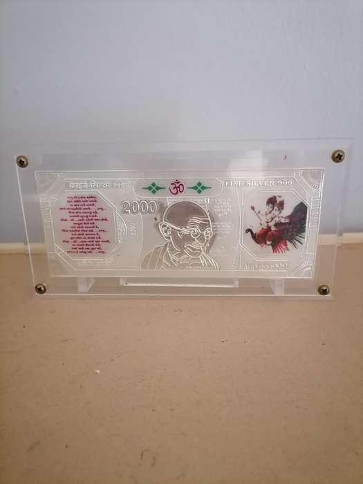 Jagrita Laminated 2000 New Currency Note in 999 Pure Silver with Stand can be removed