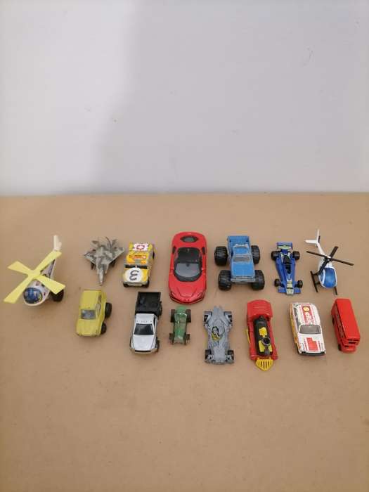 14 Die Cast Bundel - Matchbox, Polistil, Mattel, burago, corgi - Don't Miss out