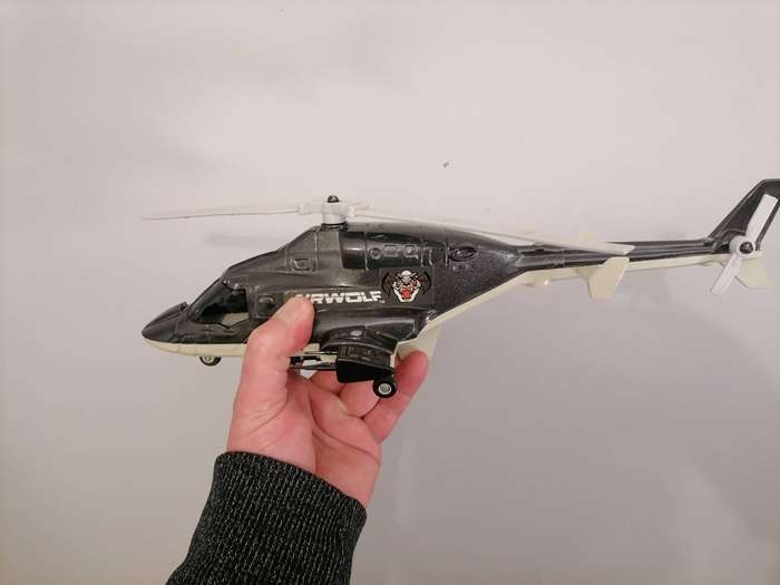 ERTL AIRWOLF 1984 Vintage Toy Helicopter Super Rare Collectable 1/48 - 36 CM L - WING SPAN 30 CM