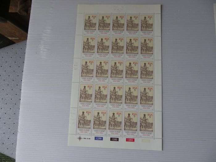 RSA 3.24 (1980) - University of Pretoria Full Sheet in Mint