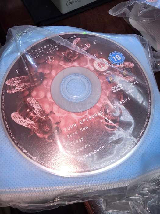 The X Files - Complete DVD Series - 11 seasons, dvds repackaged into sleeves