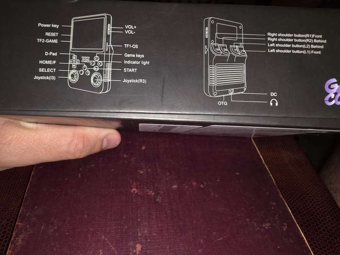 R36s - 64GB Gaming Console - with Retro console emulators and roms [green]