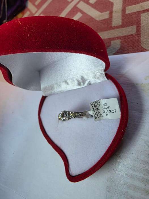 15ct White Gold Dress Ring - [Value R 17,595] professional appraisal supplied