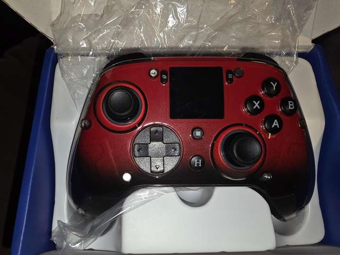 Philips DLK5090 Premium Multi Platform Gaming Controller Wireless - Red