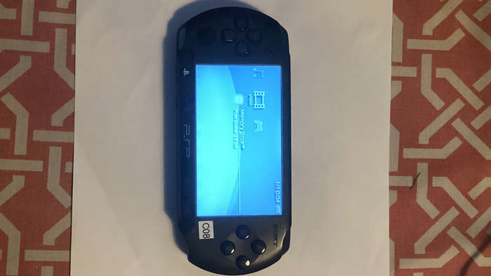 Sony PSP Street with 16gb card like new (c08)
