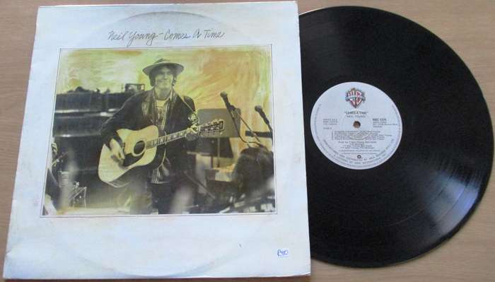NEIL YOUNG Comes a Time LP VINYL RECORD