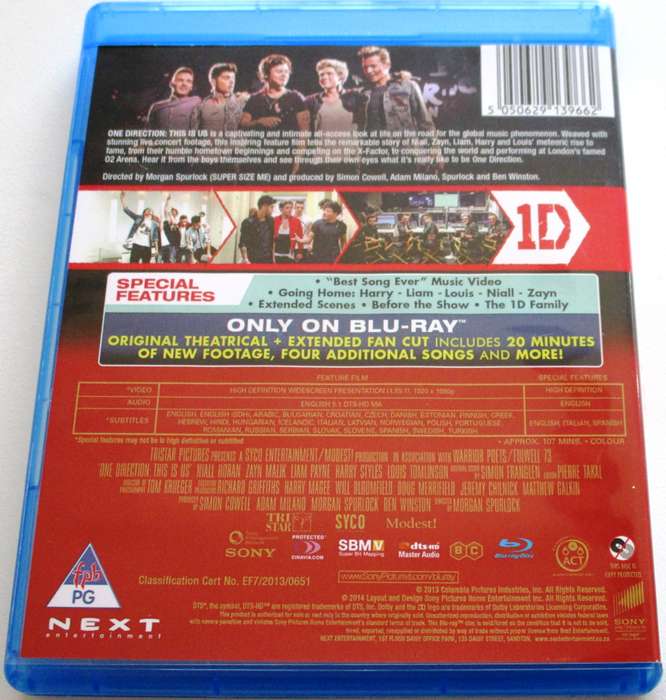 ONE DIRECTION This is Us Ultimate Fan Edition Blu Ray [BLU RAY SHELF]