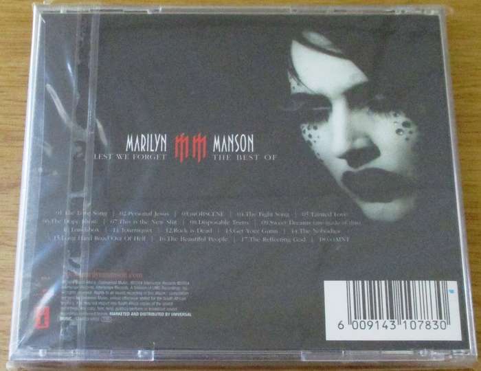 MARILYN MANSON Lest we Forget The Best of CD with laminated all access pass