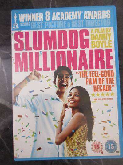 SLUMDOG MILLIONAIRE DVD [BBOX 8] Region 2