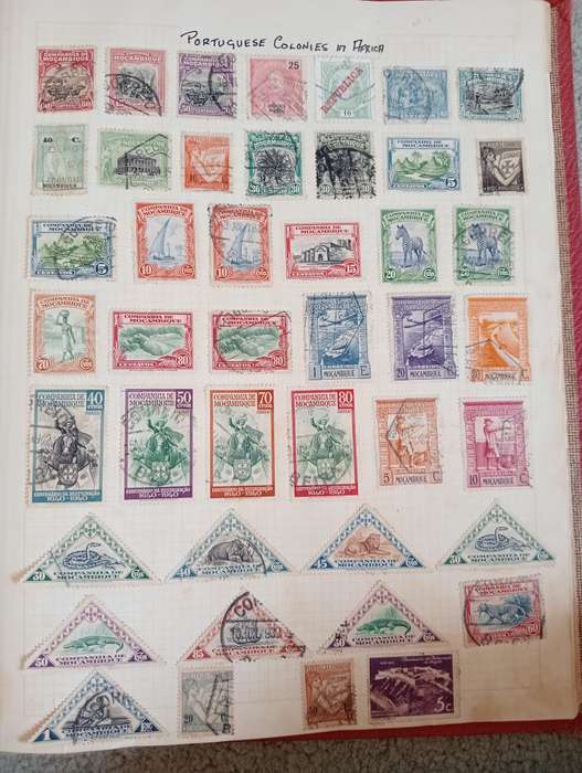VALUABLE WORLD COLLECTION-ALL 1860-1950`S MANY PAGES NOT NEARLY ALL SHOWN!!!