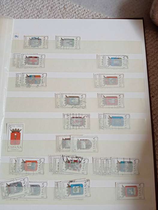 SPAIN   HUGE STOCK BOOK- 100`S AND HUNDRED`S SCARCE EARLIES,not nearly all shown!!