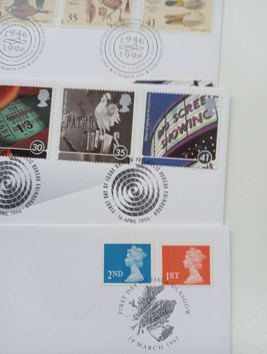 GB-SCARCE COLLECTION OF MODERN FDC AND ISSUES