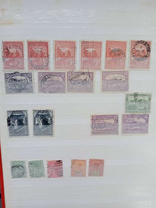 STOCK BOOK-AUST.STATES QV COLL. !!     NB NB NEW AUCTION STARTING SOON !!! SAT 7am-11am SNAP AUCTION