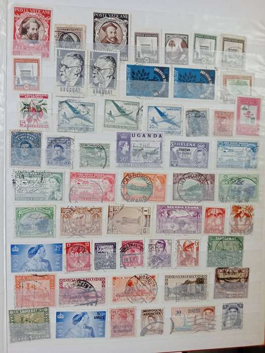 STOCK BOOK-AUST.STATES QV COLL. !!     NB NB NEW AUCTION STARTING SOON !!! SAT 7am-11am SNAP AUCTION