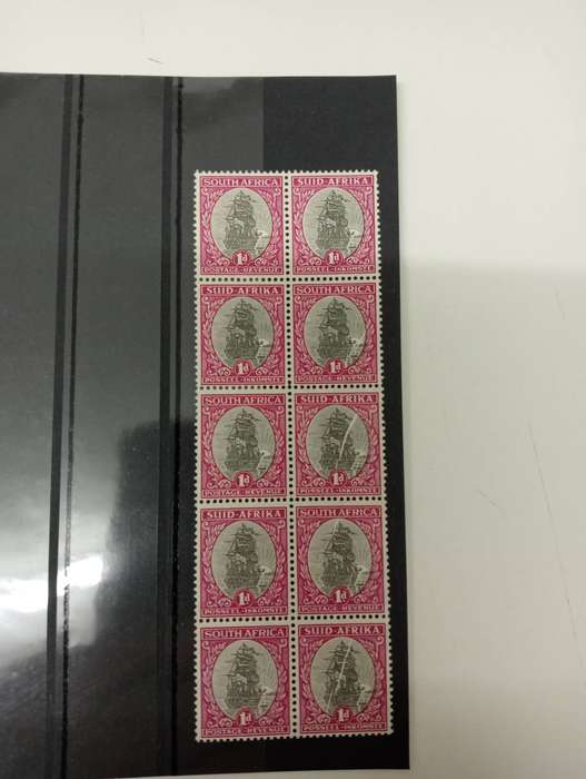 UNION-WELL COLLECTED PANE UMM SHOWING LOVELY FOLDING AFFECTING MANY STAMPS !!