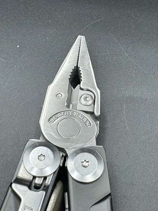 Leatherman Signal