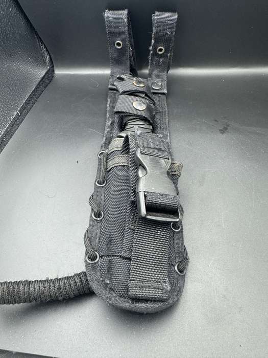 CRKT Ultima 2125KV  out of production.