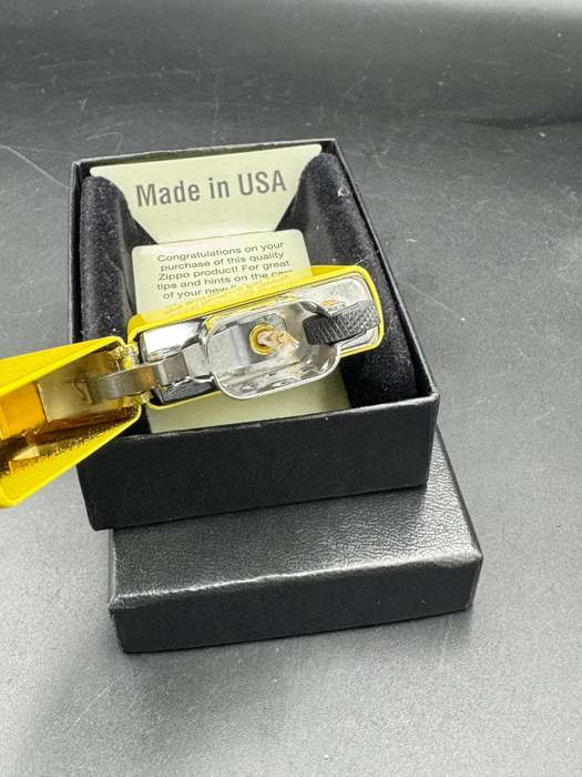 Zippo Classic Lemon