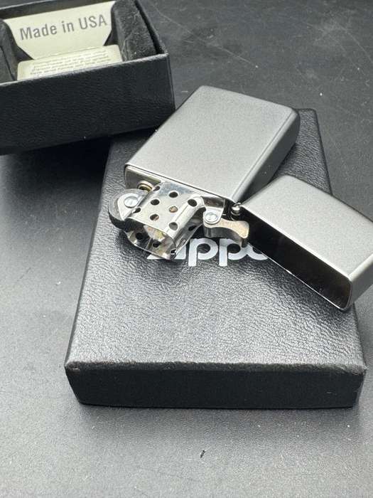 Zippo Slim Satin Chrome