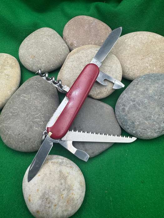 Victorinox Camping Red