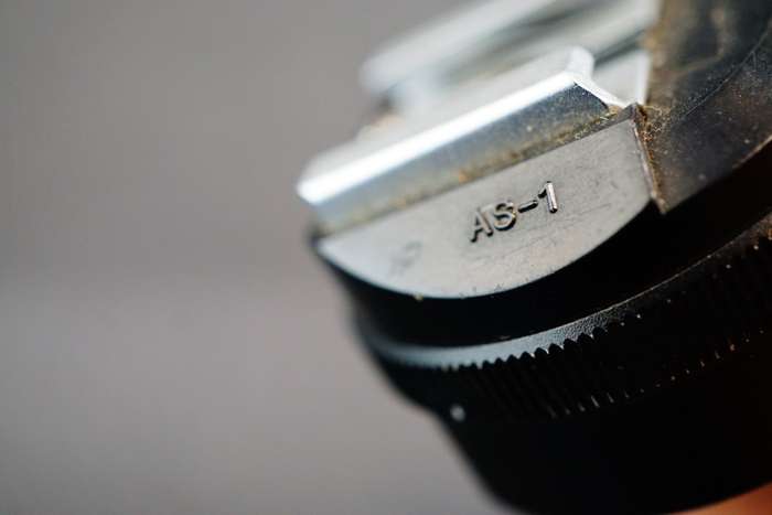 Genuine Nikon AS-1 Flash Coupler Hot Shoe Adapter for F2, F2A, F2AS Cameras  **Good Condition**