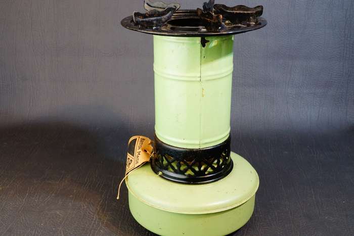 Vintage Valor Laurel Paraffin Cooker - England - Marked AFRIKAANS and English **Great Condition**