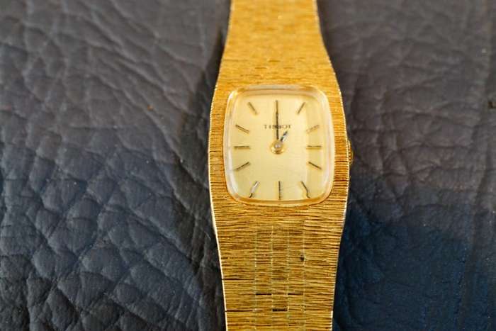 Vintage Ladies Tissot Mechanical Watch **Great Condition**