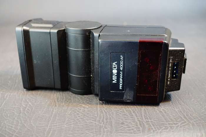 Minolta Maxxum 4000AF Flash with Diffuser for Minolta Cameras  **Good Condition**