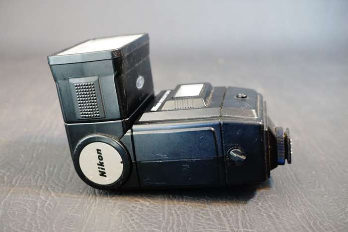 Nikon SB-16B Speedlight Flash with AS-9 Shoe Mount for Nikon Cameras  **Good Condition**