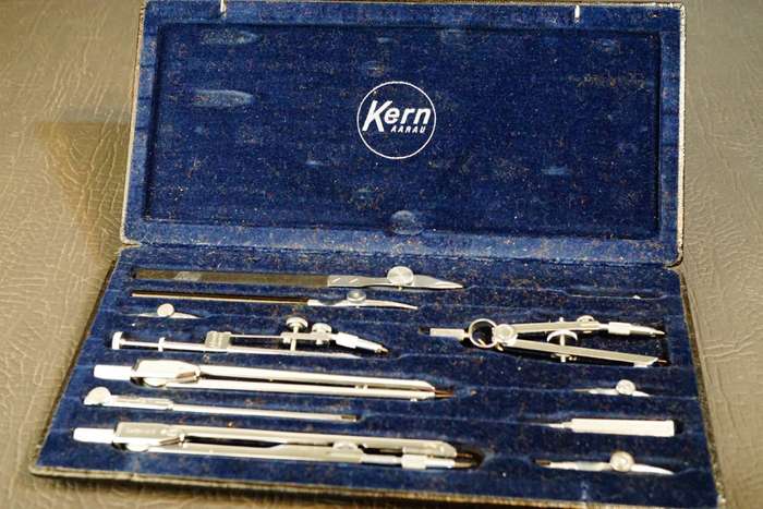 Vintage Kern Aarau Swiss High Precision Drawing Set In Original Box **Complete Excellent Condition**