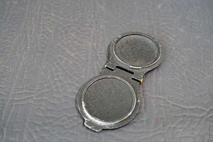 Yashica TLR Metal Hinged Original Front Lens Cap for TRL Cameras **Good Condition**