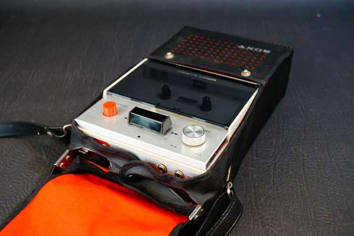 Vintage Sony TC-12 Tapecorder Cassette Corder Tokyo Japan in Micro Case **Excellent Condition**
