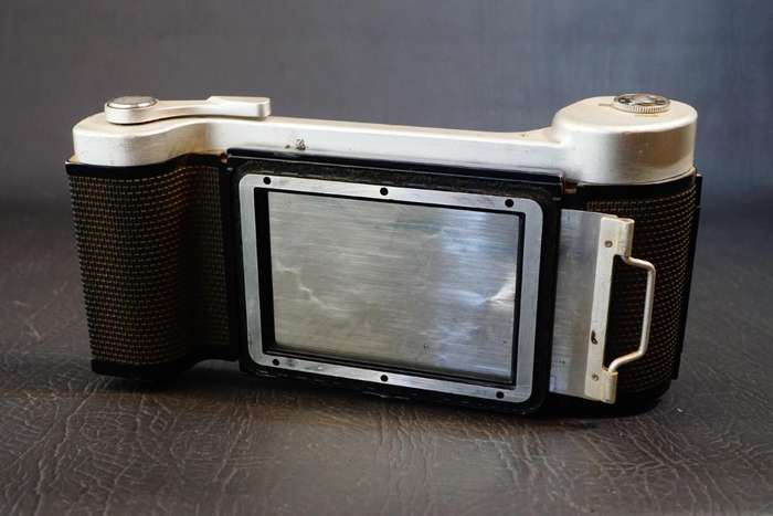 Mamiya 6x7 Roll Film Back Holder for Universal Press Super 23 **Good Condition**