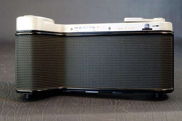 Mamiya 6x7 Roll Film Back Holder for Universal Press Super 23 **Good Condition**