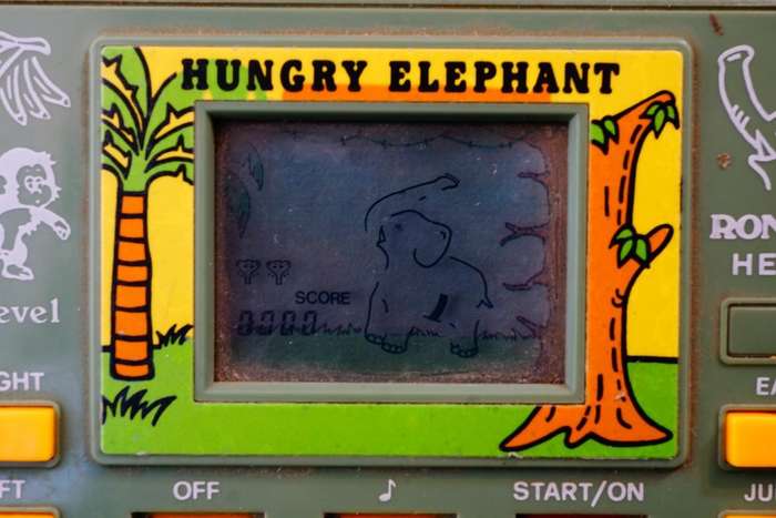 Tronica Hungry Elephant Ronica HE-90 Electronic Handheld Game **Great Condition**