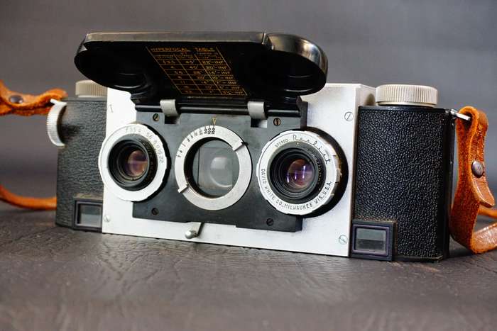David White Stereo Realist Anastigmat Camera with 35mm F3.5 Lens **Great Condition**