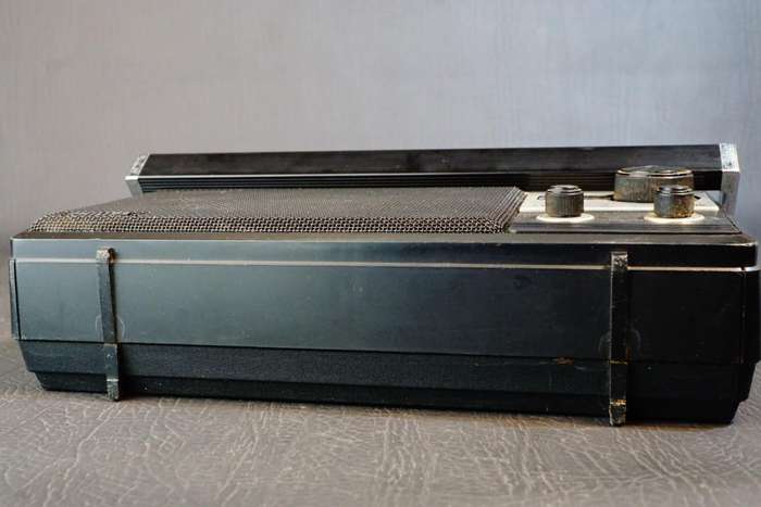 Philips 595 4-Band 90AL595 /95 Radio Receiver **Good Condition**