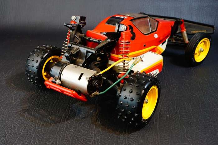 Vintage Rc Futaba Fx10 rc Buggy 80's **Chassis Only, Spares or Repair**