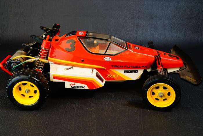 Vintage Rc Futaba Fx10 rc Buggy 80's **Chassis Only, Spares or Repair**