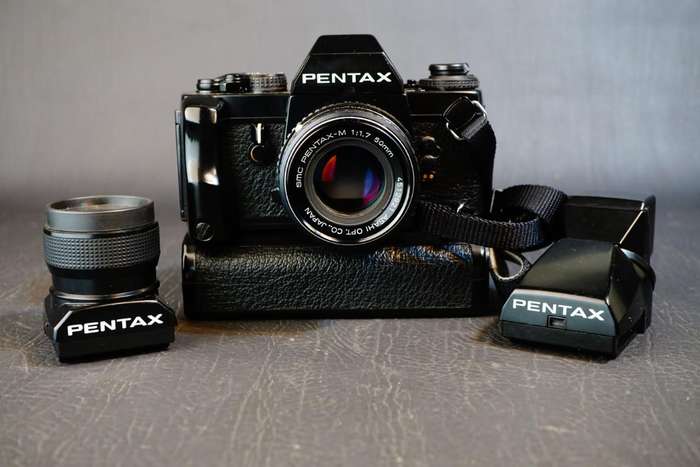 Pentax LX 35mm SLR Camera + Pentax 50mm F1.7 Lens, LX Motor Drive + Sports Finders *Great Condition*
