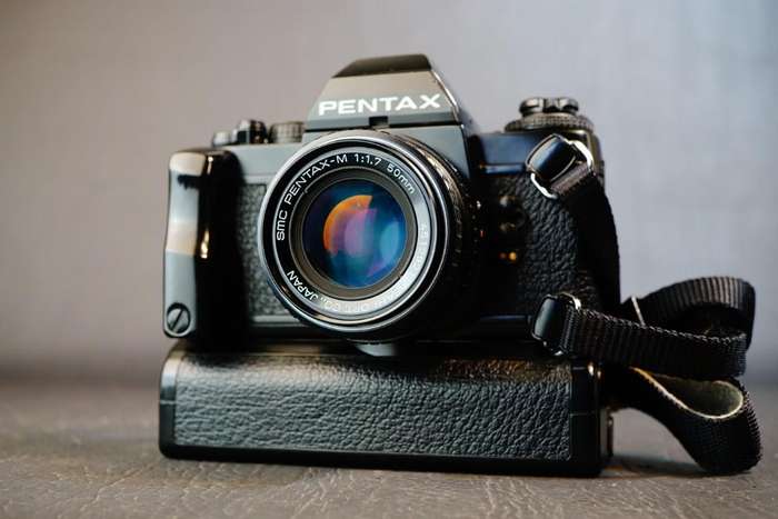 Pentax LX 35mm SLR Camera + Pentax 50mm F1.7 Lens, LX Motor Drive + Sports Finders *Great Condition*