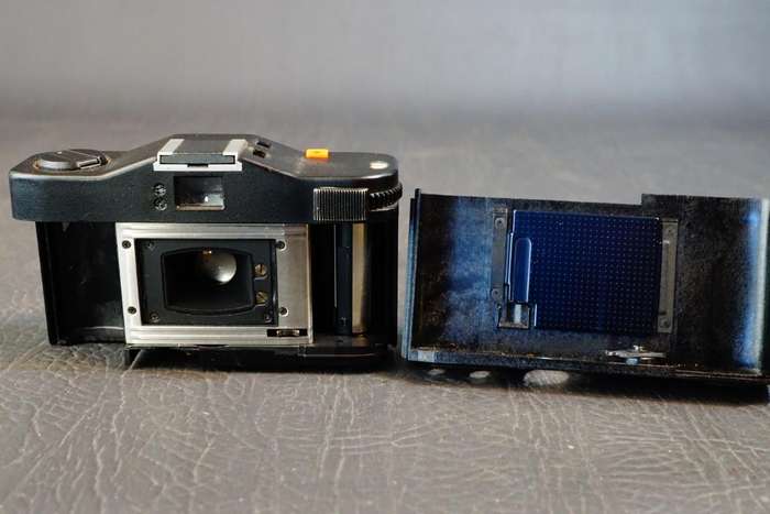 Minox 35 GT Film Camera with Minotar 35mm f2.8 Lens and Original Display Case **Great Condition**