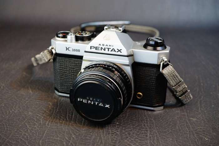 Pentax K1000 35mm SLR Film Camera with Pentax 50mm F1.7 Lens  **Great Condition**