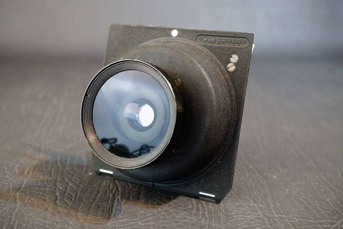 Schneider Kreuznach Super Angulon 90mm F8 Compur Shutter + Linhof Board **Excellent Condition**