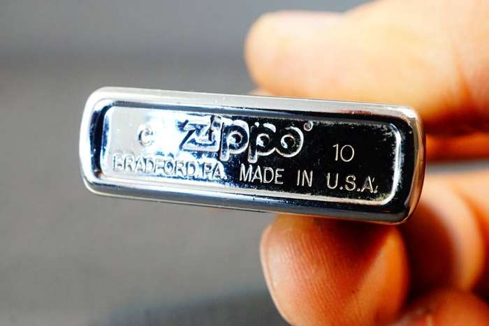 Zippo With Peace Sign Stainless Steel with Chrome Finish  **Great Condition**