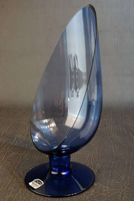 Maleras made in Sweden Blue Glass Candle Stick Holder **Excellent Condition**