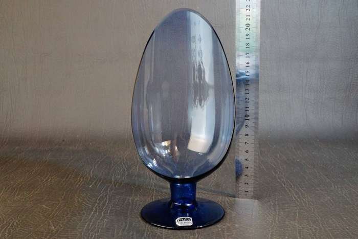 Maleras made in Sweden Blue Glass Candle Stick Holder **Excellent Condition**
