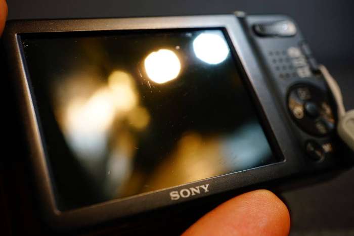 SONY Cyber-shot DSC-W710 16.1MP Digital Compact Camera with 5x Optical Zoom **Great Condition**