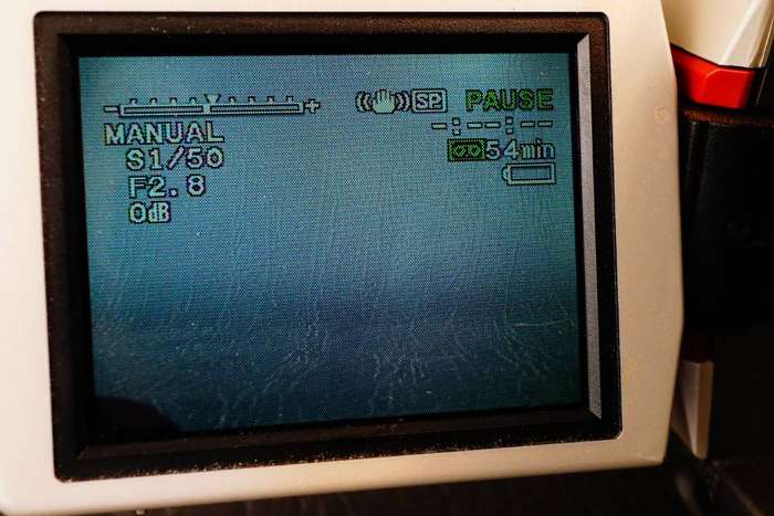CANON DM-XM1 E 3CCD GL1 Mini DV Tape Semi Professional HANDYCAM Camcorder  **Great Condition**