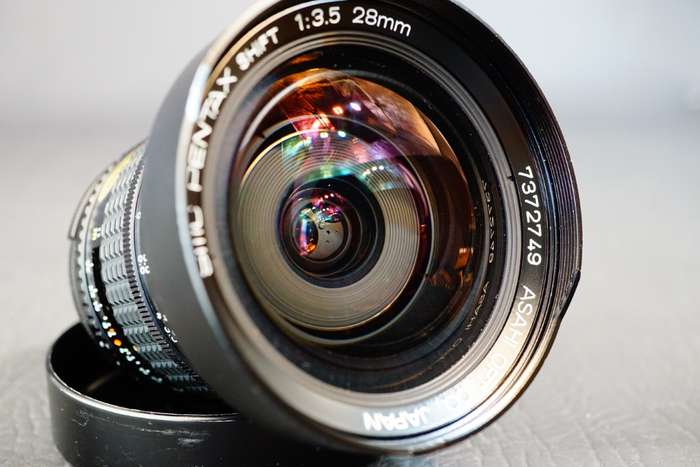Pentax SMC Pentax Shift 28mm F3.5 Lens Pentax K Mount with Case **Excellent Condition**